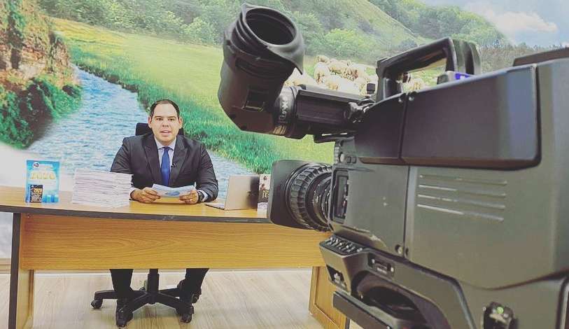 Matheus Floriano toma posse do cargo de Gabriel Monteiro na Câmara do RJ