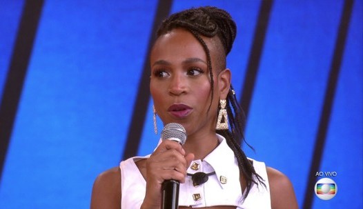 Ex-BBBs reagem a eliminação de Karol Conká