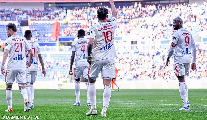 Lucas Paquetá se aproxima de acerto com clube inglês