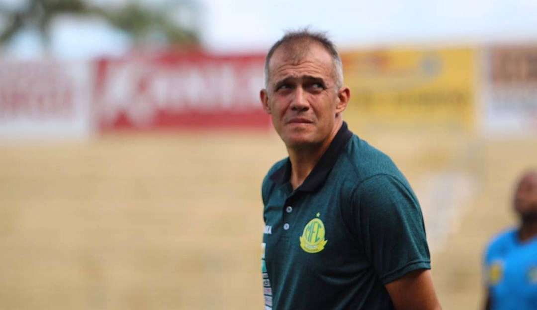 Atlético Goianiense anuncia Eduardo Baptista como novo técnico