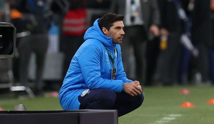 Abel Ferreira lamenta chances desperdiçadas pelo Palmeiras