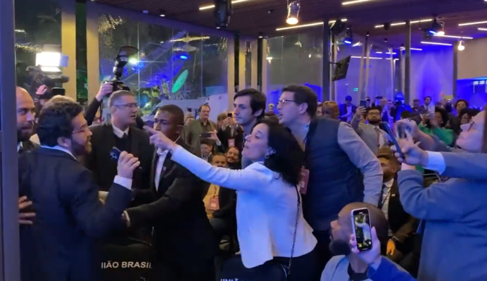 Janones se torna um problema para campanha de Lula