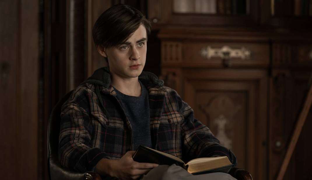 “O Telefone do Sr. Harrigan” de Stephen King ganha imagens na Netflix