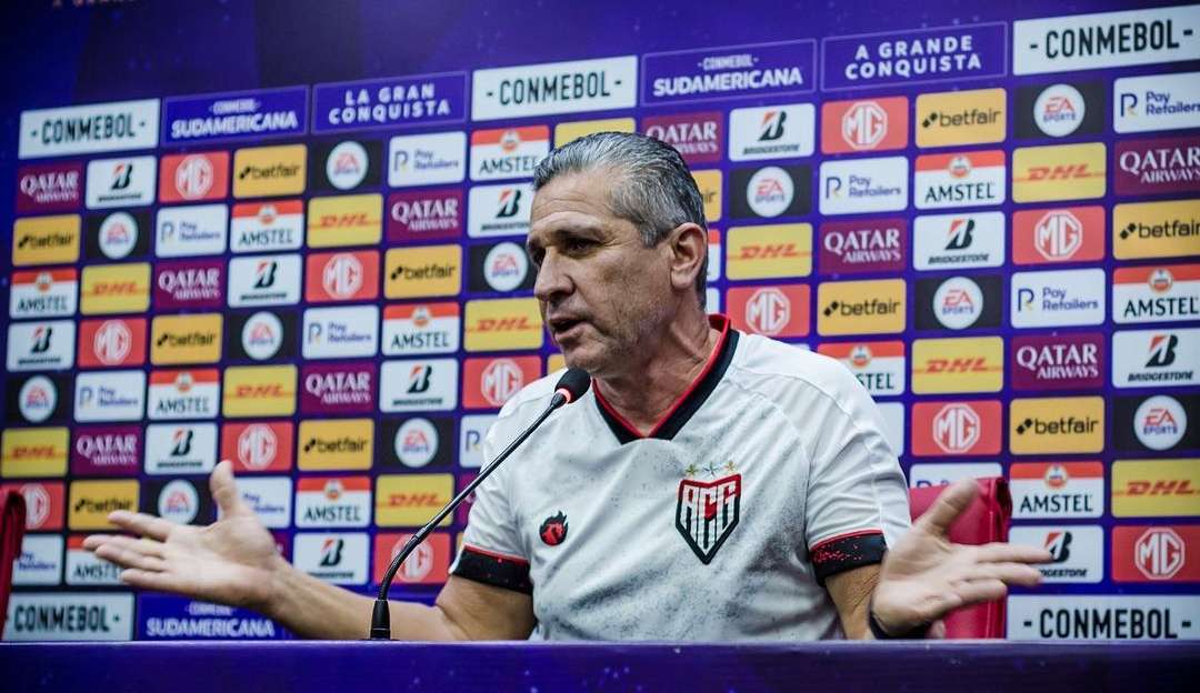 Vasco se aproxima de acerto com Jorginho