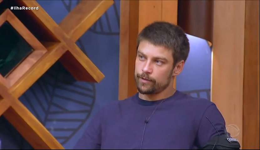 Ilha Record: Entenda o que rolou entre Raphael Sander e Flávio Nakagima