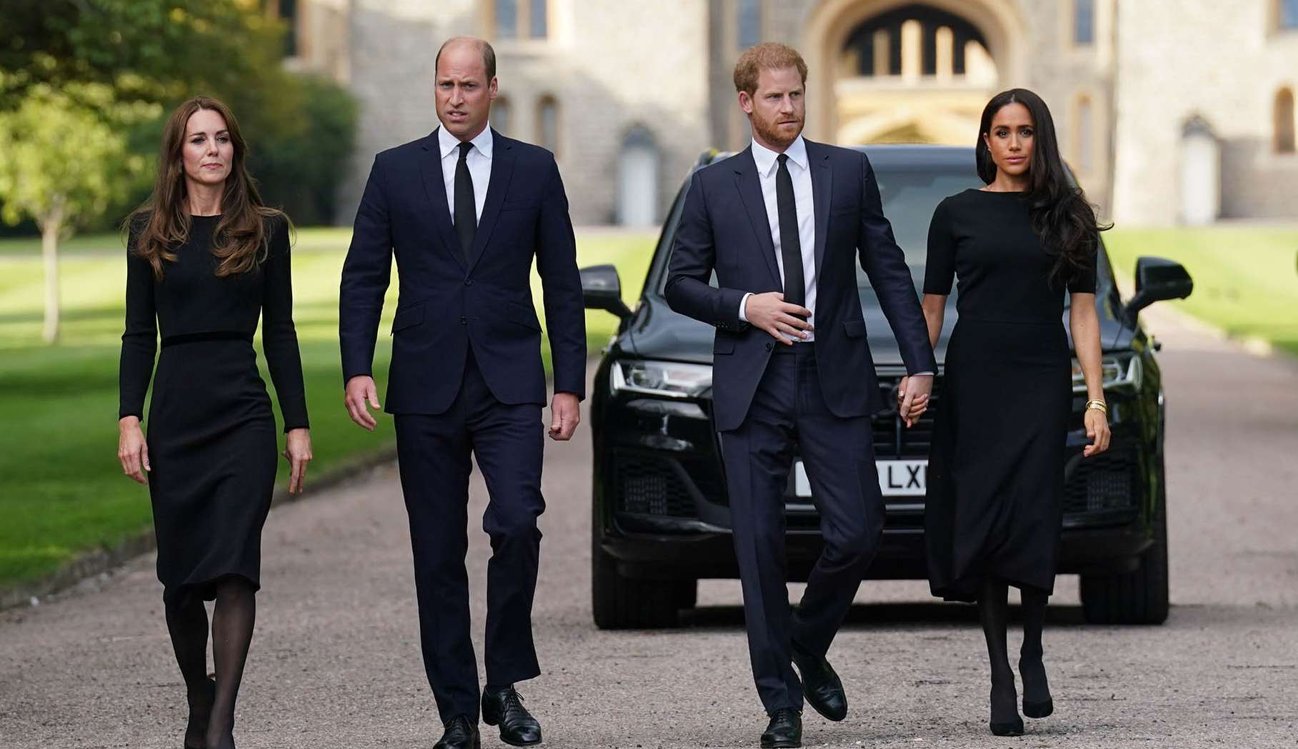 William e Harry com Kate e Meghan em “reencontro da paz” inspira debate nas redes