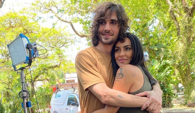 BBB21: Cléo Pires conta que apoia Fiuk com Sarah, Juliette e Thais: ‘Eu shippo ele com as 3’