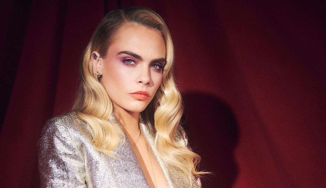 Cara Delevigne deixa de comparecer a evento em que seria anfitriã