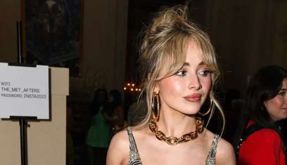 Truques de estilo de Sabrina Carpenter