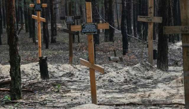 Guerra na Ucrânia: ONU planeja mandar equipe para verificar corpos em vala coletiva