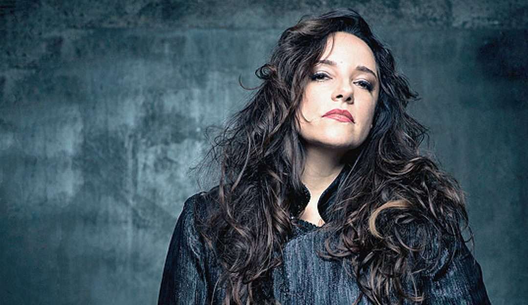 Ana Carolina anuncia nova turnê em homenagem à Cássia Eller