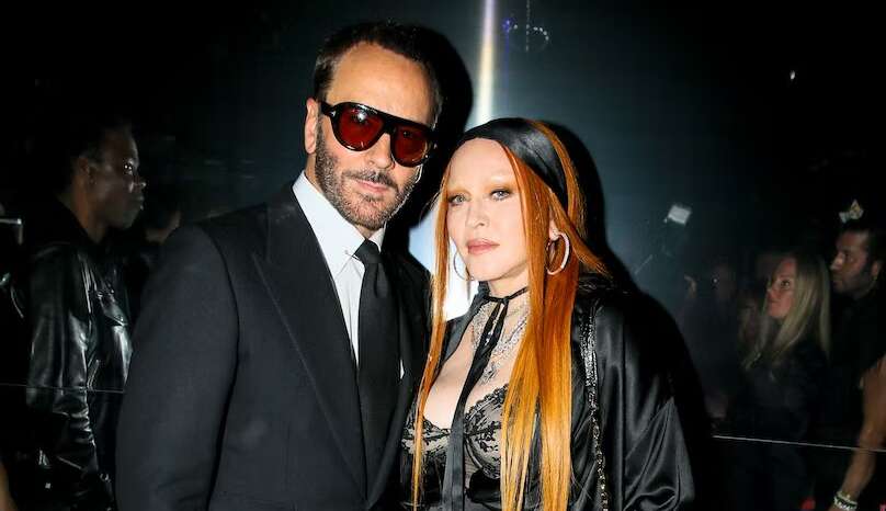 FASHION WEEK Tom Ford Verão 2023: uma viagem direto para 1990