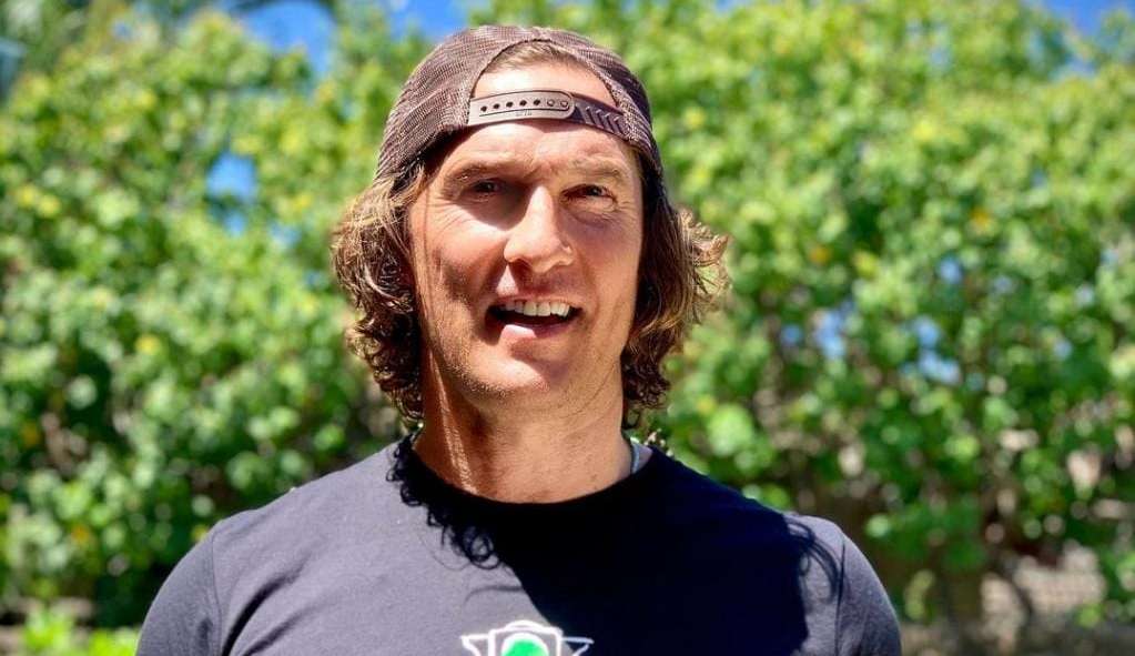 Matthew McConaughey revela que passou por abusos sexuais em podcast