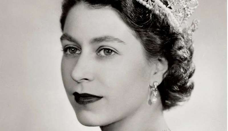 Veja o real motivo de não terem registros da Rainha Elizabeth II grávida