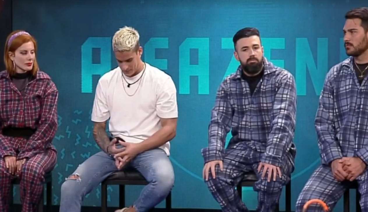 A Fazenda: Bruno, Deborah, Shayan e Tiago formam primeira roça