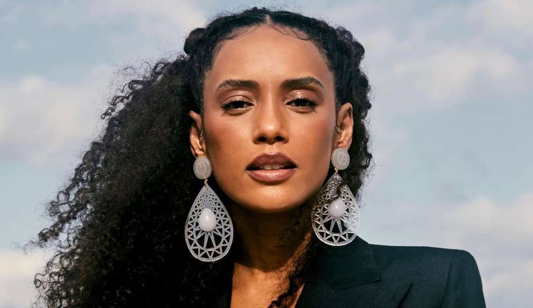 Taís Araujo fala sobre como a maturidade ajudou sua autoestima: “É sobre você se aceitar”