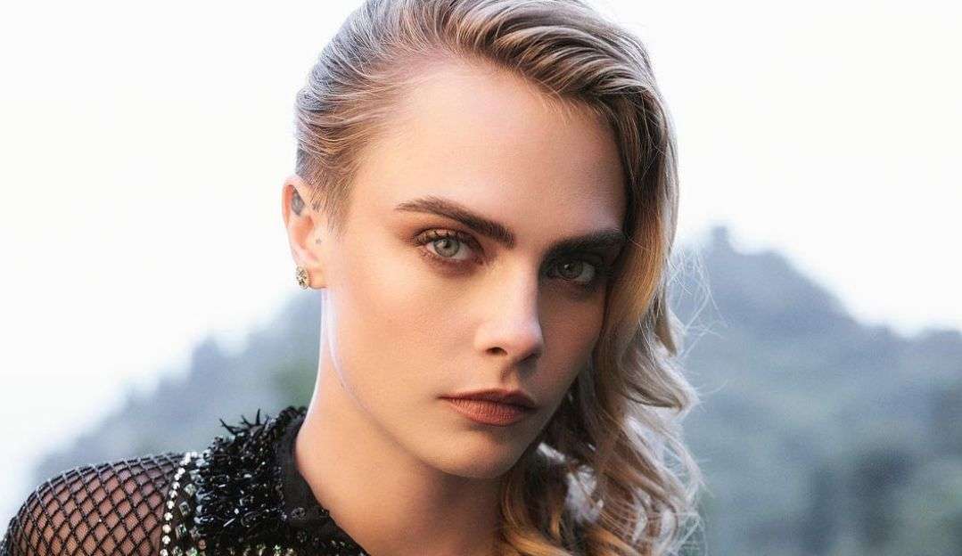 Cara Delevingne se pronuncia após aparecer desorientada em vídeo: “Obrigada pelo apoio”