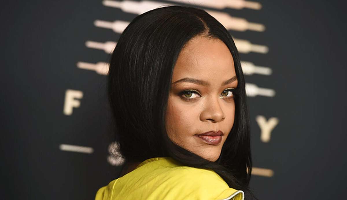 Show de Rihanna é confirmado no intervalo do Super Bowl 2023