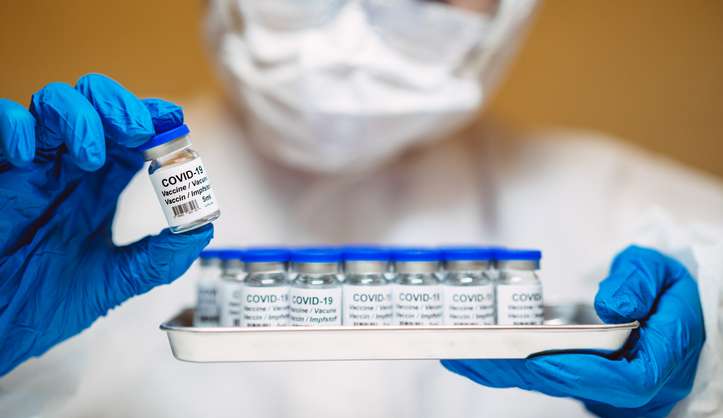 Japão promete US$ 2 bilhões em financiamento para iniciativa de pesquisa de vacinas