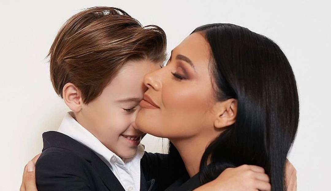 Simaria solta a voz ao lado dos filhos e se derrete: “música na alma”