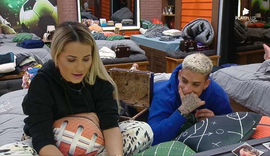 A Fazenda 14: Deolane e Tiago se desentendem e rompem amizade