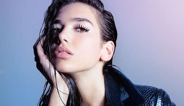 Dua Lipa bate recorde por 10 bilhões de streams em álbum no Spotify