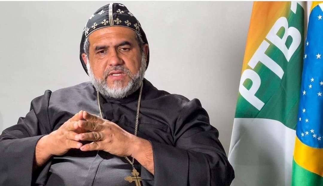 Candidato à presidência, Padre Kelmon não é reconhecido como padre pela Igreja