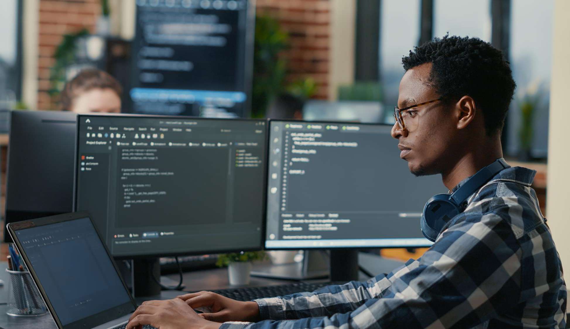 Cinco passos para ganhar dinheiro criando sites