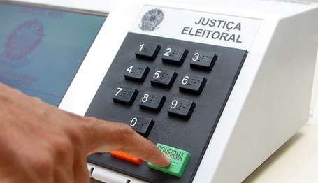 Urna eletrônica dará um segundo a mais para conferir cada voto