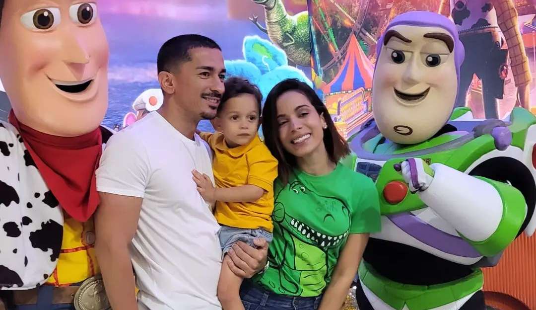 Anitta comemora aniversário de 2 anos do sobrinho no Rio de Janeiro