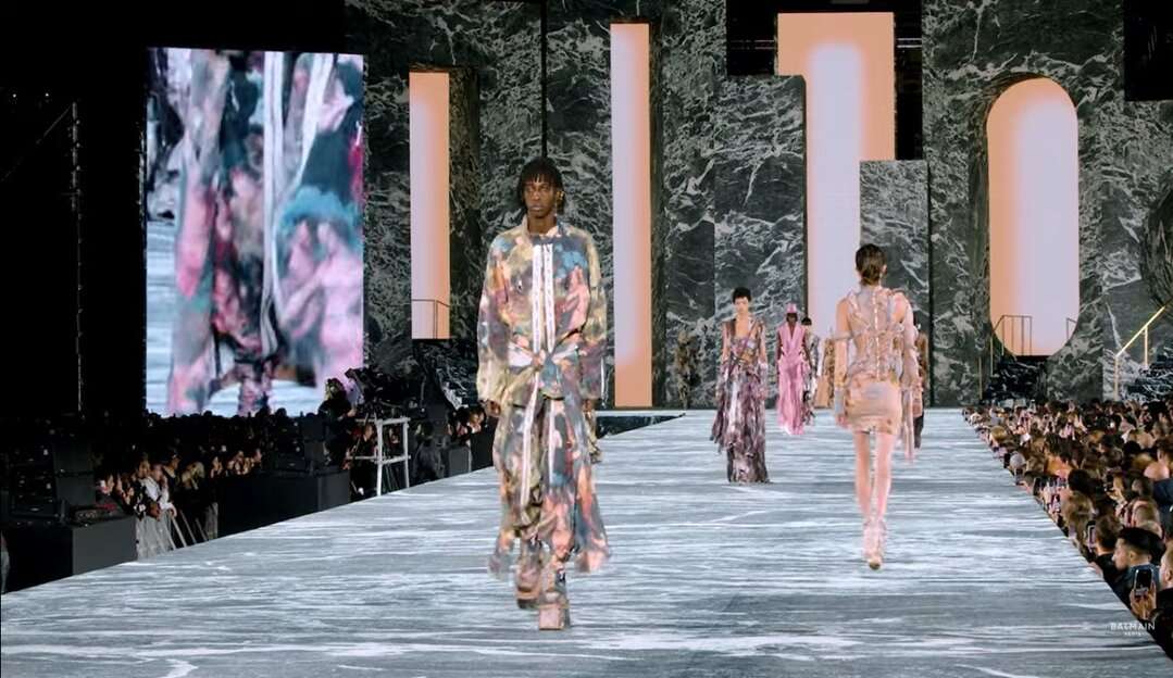Cores sóbrias: tendência apresentada na Semana de Moda de Paris