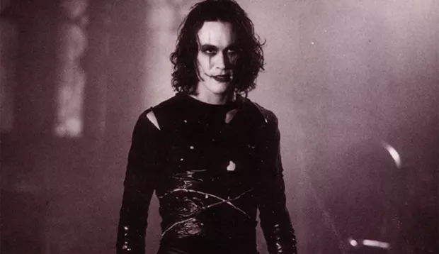 “O Corvo”: reboot tem filmagens finalizadas em Praga