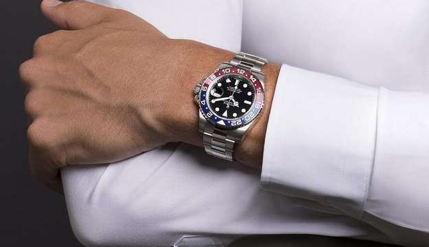 Relógios de luxo, gasto transformado em investimento