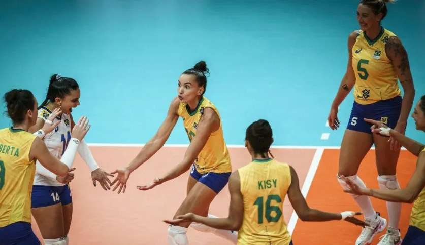 Brasil enfrenta a Holanda buscando vaga nas quartas de final