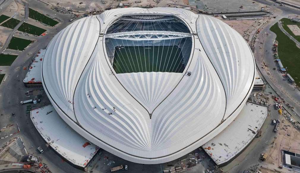 Imagem com regras de etiqueta para Copa do Mundo é falsa, diz Comitê