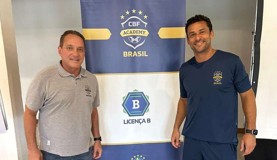 Fred dá início aos estudos em curso de treinador da CBF