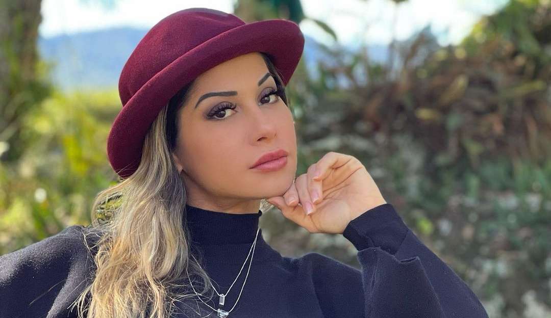 Após novo término com Arthur Aguiar, Maíra Cardi exibe boleto de mais de R$ 1 milhão