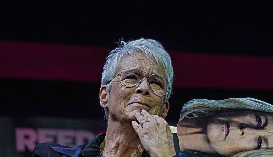“Halloween Ends”: Em entrevista Jamie Lee Curtis se emociona ao falar da despedida de papel icônico