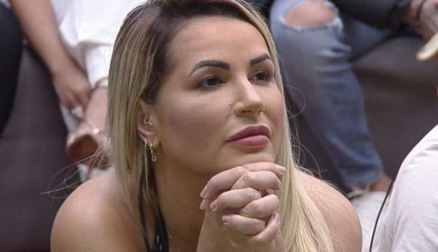 Em “A Fazenda 14”, Deolane desabafa sobre Thomaz Costa: “Peguei um ranço tão grande”