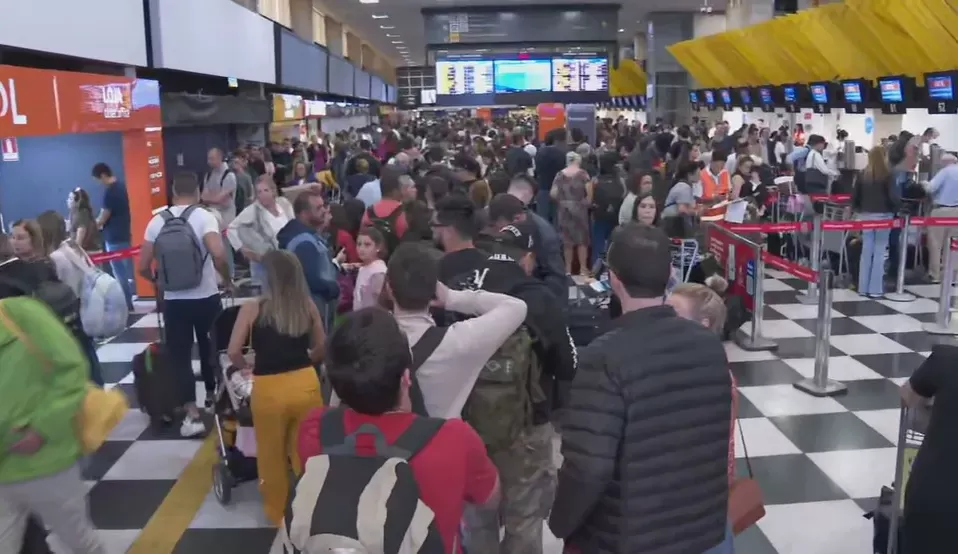 Confira o que fazer com seu voo cancelado após incidente em Congonhas