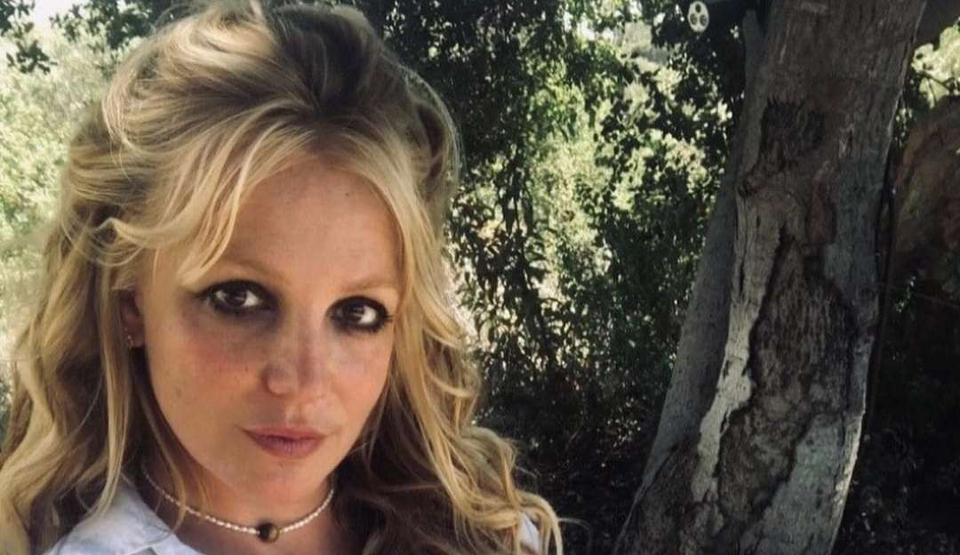 Britney Spears comenta novamente sobre tutela: “O mundo me mostrou que a crueldade vence”