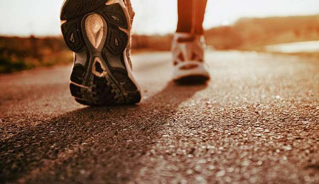 Ciência determina número diário necessário de passos para não engordar.