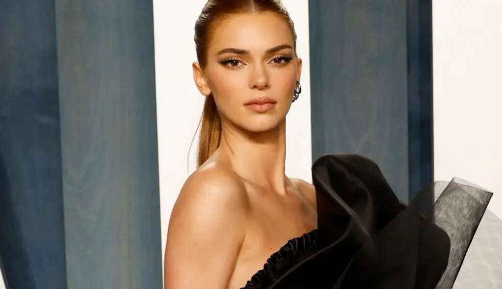 Kendall jenner confessa ter pouco amigos por conta da fama