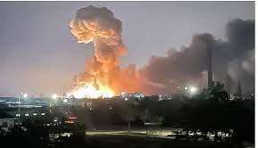 Ataque russo faz Ucrânia restringir o uso da eletricidade