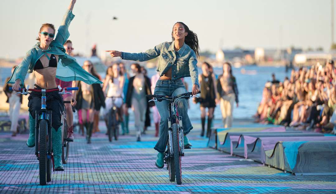 Pesquisa mostra que geração Z prefere marcas engajadas em causas sociais