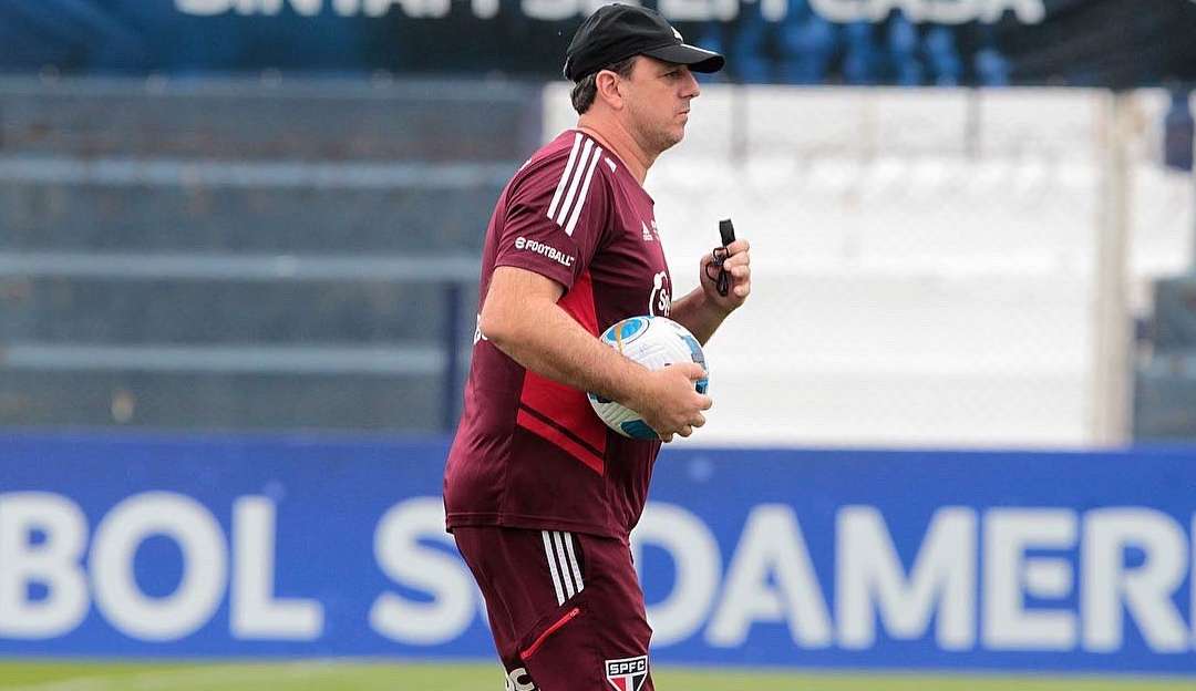 Ceni diz não fazer contas para a vaga do São Paulo na Libertadores