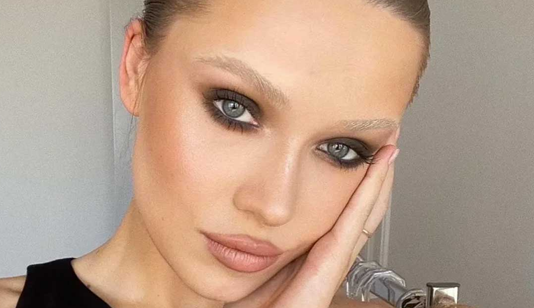 Sobrancelhas descoloridas é tendência no mundo das famosas