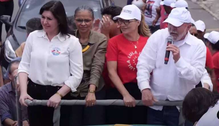 Simone Tebet afirma que Bolsonaro deve ir para a cadeia por cometer pedofilia