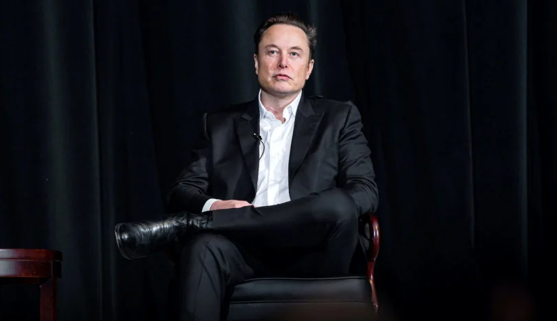 Apesar de queda na fortuna, Elon musk permance como o homem mais rico do munfo