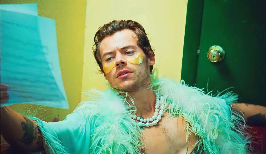 Harry Styles é criatura marítima no clipe de “Music For a Sushi Restaurant”